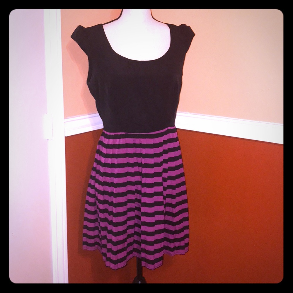Striped Pleated skater dress